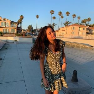 Meet your Posher, Bella